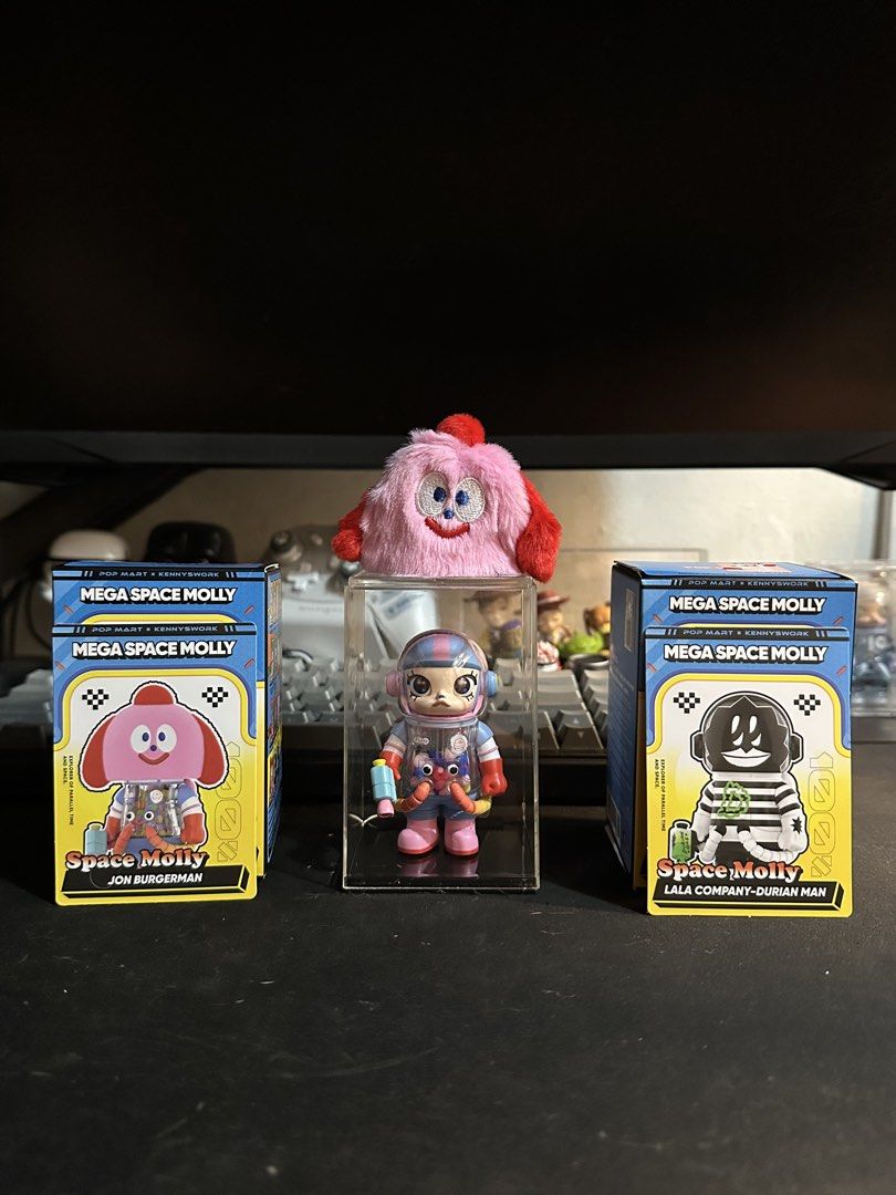 Pop Mart Mega Space Molly Blind Box Figures (Category: Designer & Blind Box Toys) located in Manila. Submitted by chrollo10 (Listing ID 1462869850, Image 2). Description: WTS / WTT 💫 MEGA SPACE MOLLY ✨ Jon Burgerman — ₱700 solo / ₱600 ratio ✨ LALA COMPANY – Durian Man — ₱700 solo / ₱600 ratio ₱1,200 if take both 📦 Durian Man — sealed foil, box opened for checking only 📦 Jon Burgerman — opened 🛍️ Both with box, card + POP MART paper bag RFS/RF