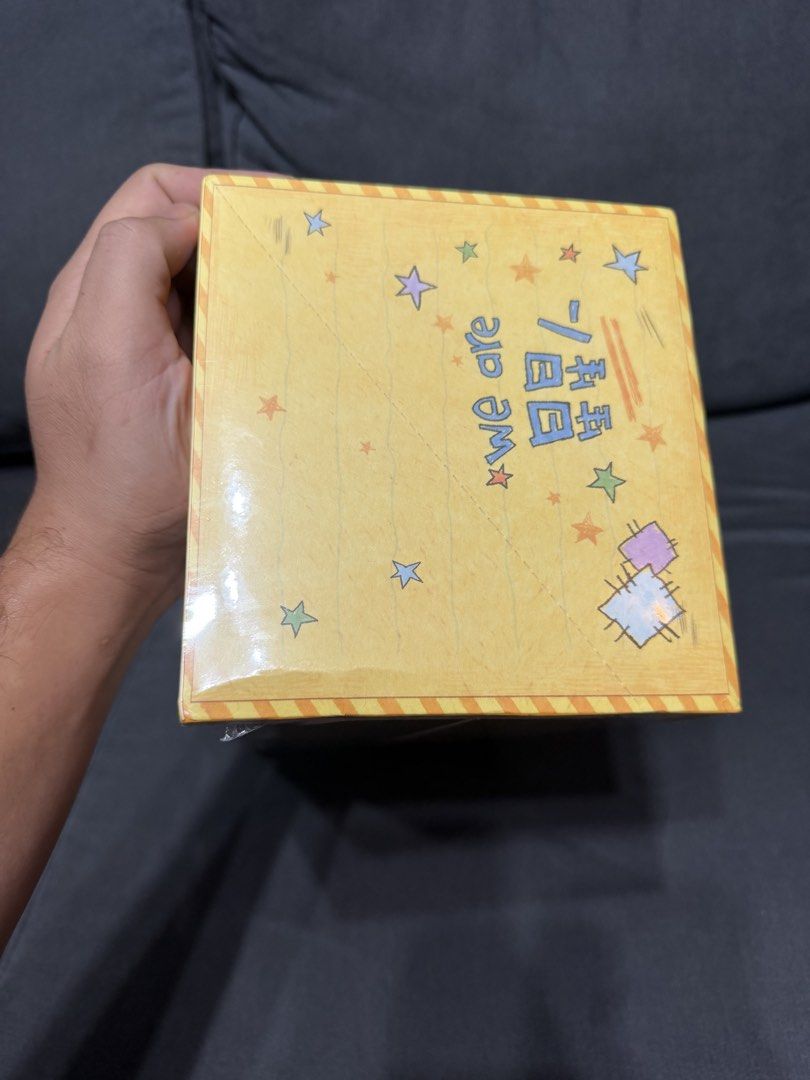 Pop Mart Twinkle Twinkle Plush Pendant Set Sealed (Category: Other Accessories) located in Cavite. Submitted by commoncourtesy (Listing ID 1462760937, Image 3). Description: Authentic.