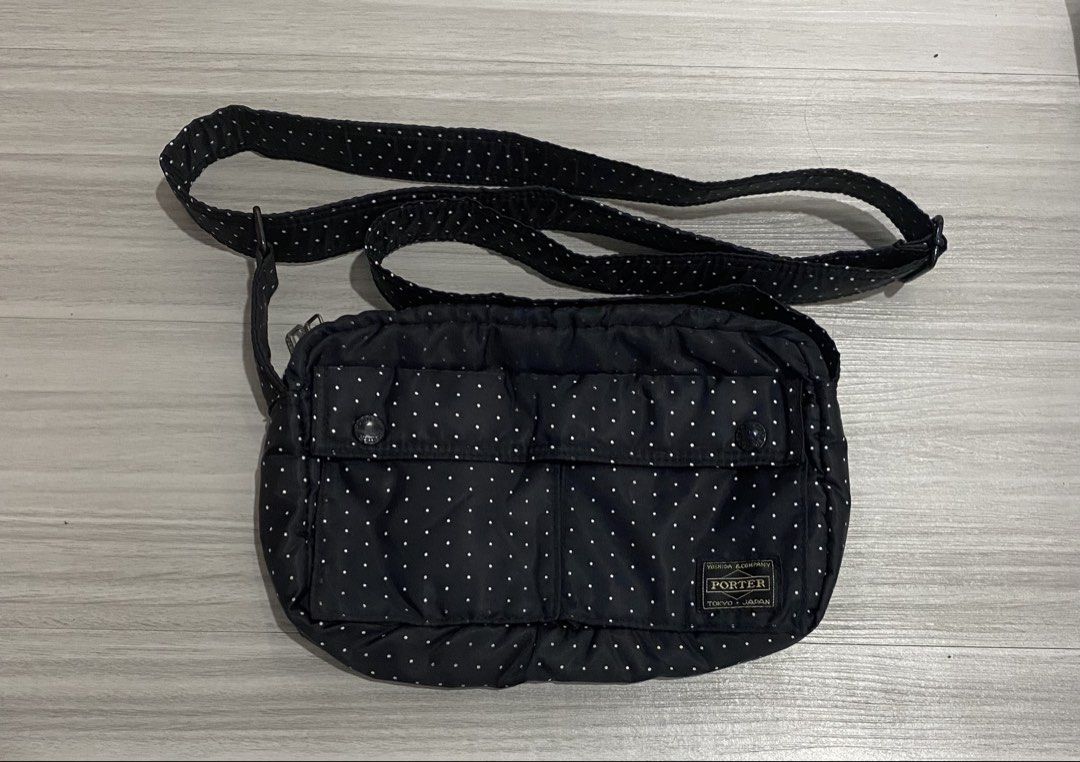porter (Category: Sling Bags) located in Manila. Submitted by vizcarrach03925 (Listing ID 1462797551, Image 1). Description: .