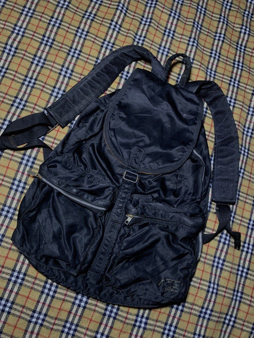 Porter Yoshida Tanker Backpack (Category: Backpacks) located in Claveria. Submitted by plasticcase__ (Listing ID 1462881372, Image 2). Description: Issue: Missing one puller Scratch porter patch.