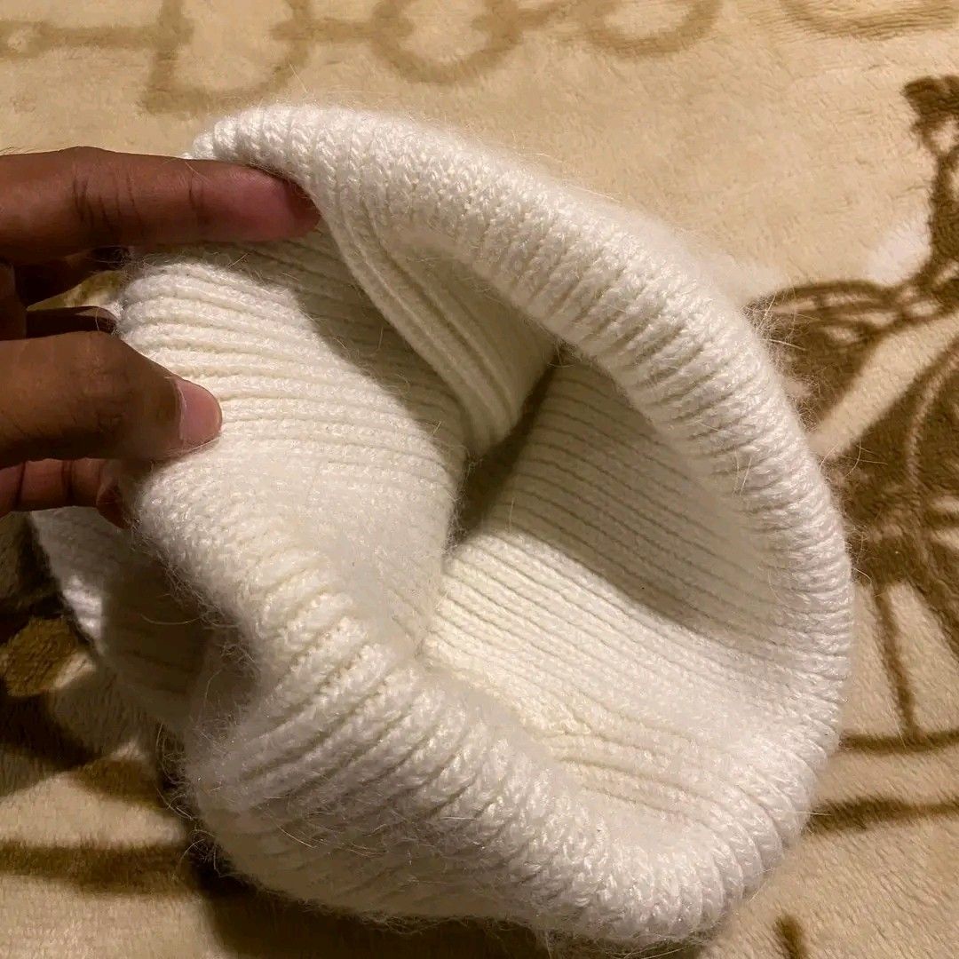 Prada Beanie (Category: Beanies) located in Manila. Submitted by bidgeyow20688 (Listing ID 1462856439, Image 3). Description: off excellent condition no issue size L goods for psg.