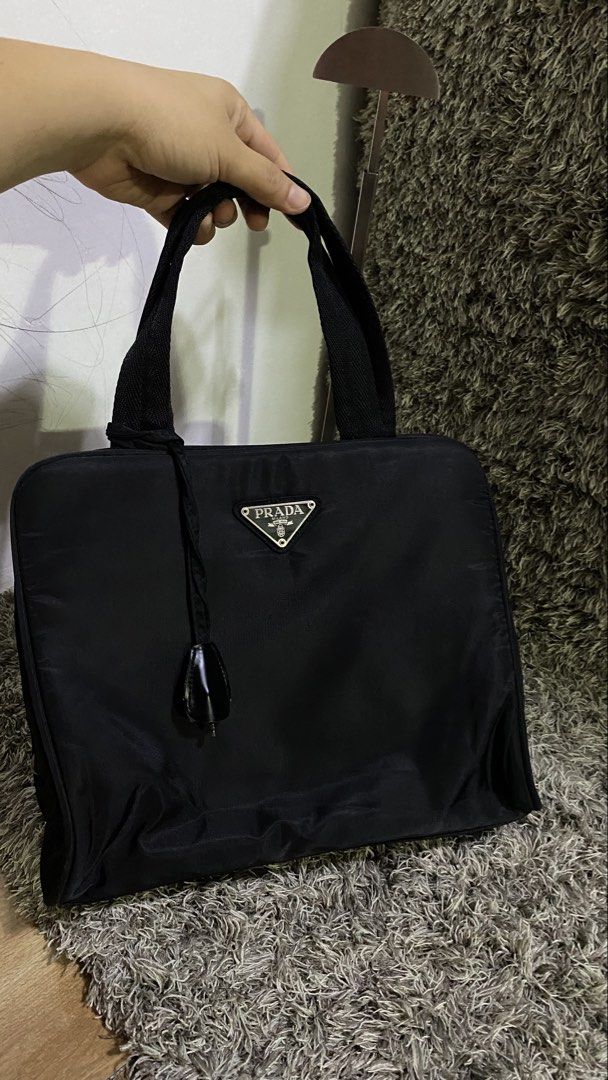 Prada handbag (Category: Luxury Bags & Wallets) located in Tagum. Submitted by amarasluxbag (Listing ID 1462741588, Image 1). Description: Supertibay May kunting rubs No faded Nylon material .