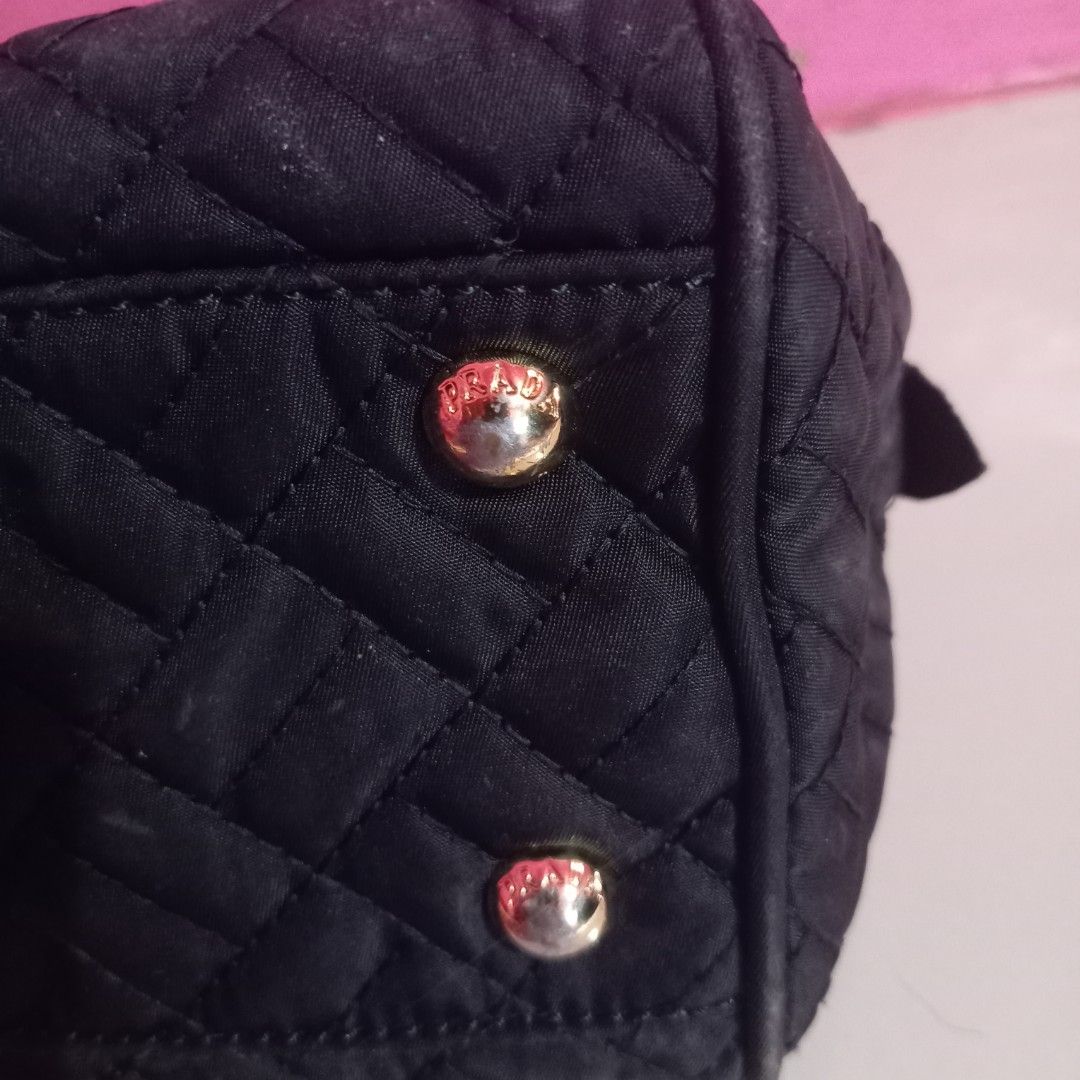 Prada Impuntu Tessuto Chain Flap Shoulder Bag (Category: Luxury Bags & Wallets) located in Abucay. Submitted by source8600 (Listing ID 1462750078, Image 3). Description: .