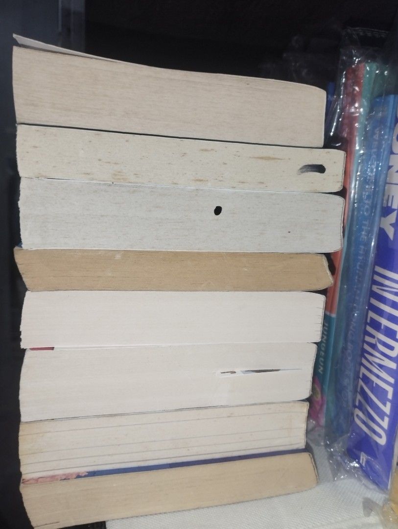 Pre-loved books (Category: Storybooks) located in San Felipe. Submitted by itsangelcl99131 (Listing ID 1462834442, Image 3). Description: authentic copies not reprint 150.00 each except: Veronika decides to d*e - 89 some books have foxing and heavily tanned (refer to the pics), with remaindered marks, spine crease, and water marks but no torn pages mop: maya/maribank loc: zambales teen fic , young adult.