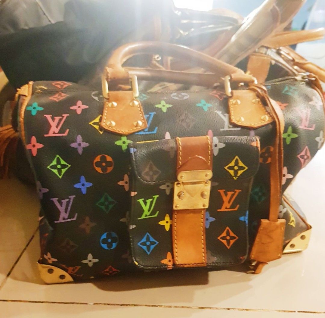 Preloved Louis Vuitton Shoulder bag (Category: Luxury Bags & Wallets) located in Alicia. Submitted by celynahambotruecelyna39 (Listing ID 1462871387, Image 2). Description: .