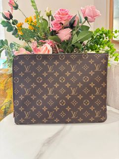 (Category: ) located in . Submitted by luxshare_preloved_ (Listing ID 1462811193, Image 1). Description: .