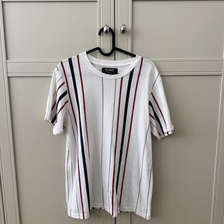 (Category: ) located in . Submitted by mywardrobe6 (Listing ID 1462751869, Image 1). Description: .
