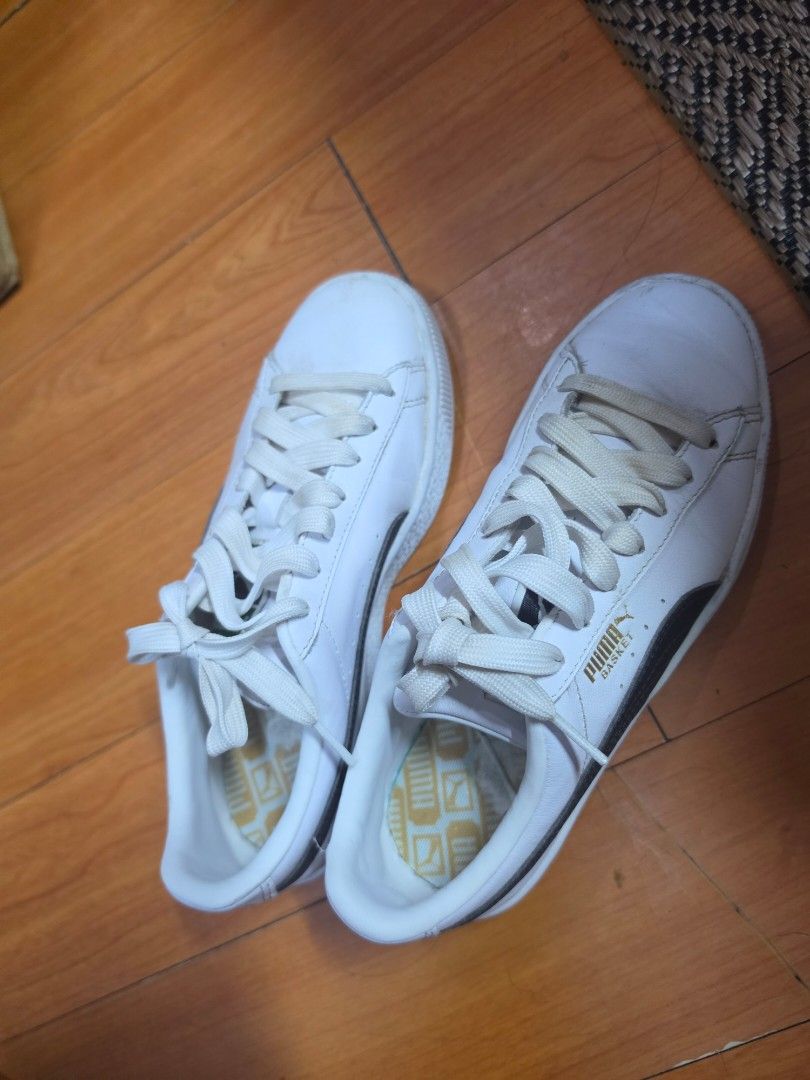 Puma Basket Classic White Sneakers (Category: Sneakers) located in Muntinlupa City. Submitted by kc_10 (Listing ID 1462698351, Image 1). Description: - Classic white Puma Basket sneakers - Features a stylish gold Puma logo on the side - White laces and white soles for a clean look - Ideal for everyday wear - Size: 4 UK / 220mm.