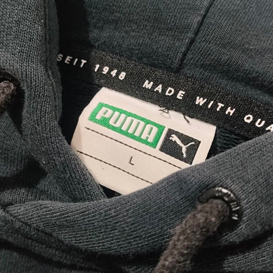 Puma Hoodie (Category: Coats, Jackets and Outerwear) located in Quezon City. Submitted by kalyedadshoesandapparel (Listing ID 1462688835, Image 2). Description: .