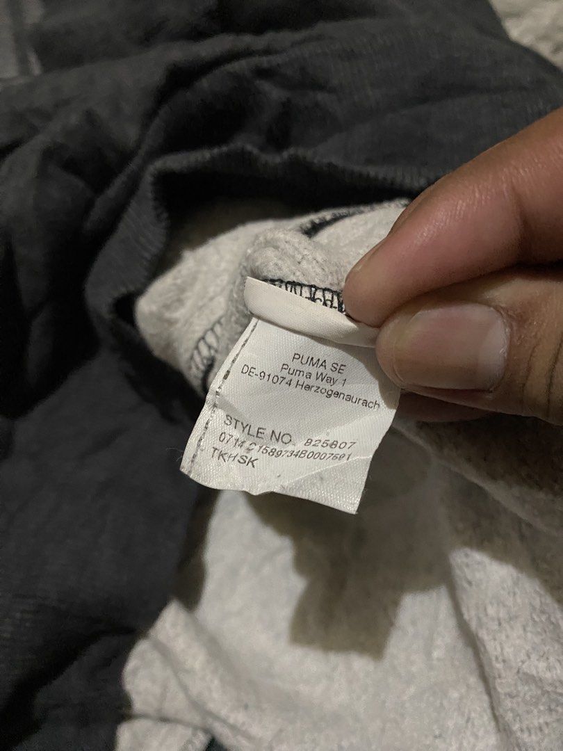 Puma jackets (Category: Coats, Jackets and Outerwear) located in Malaybalay. Submitted by marjurielo67547 (Listing ID 1462750678, Image 3). Description: .
