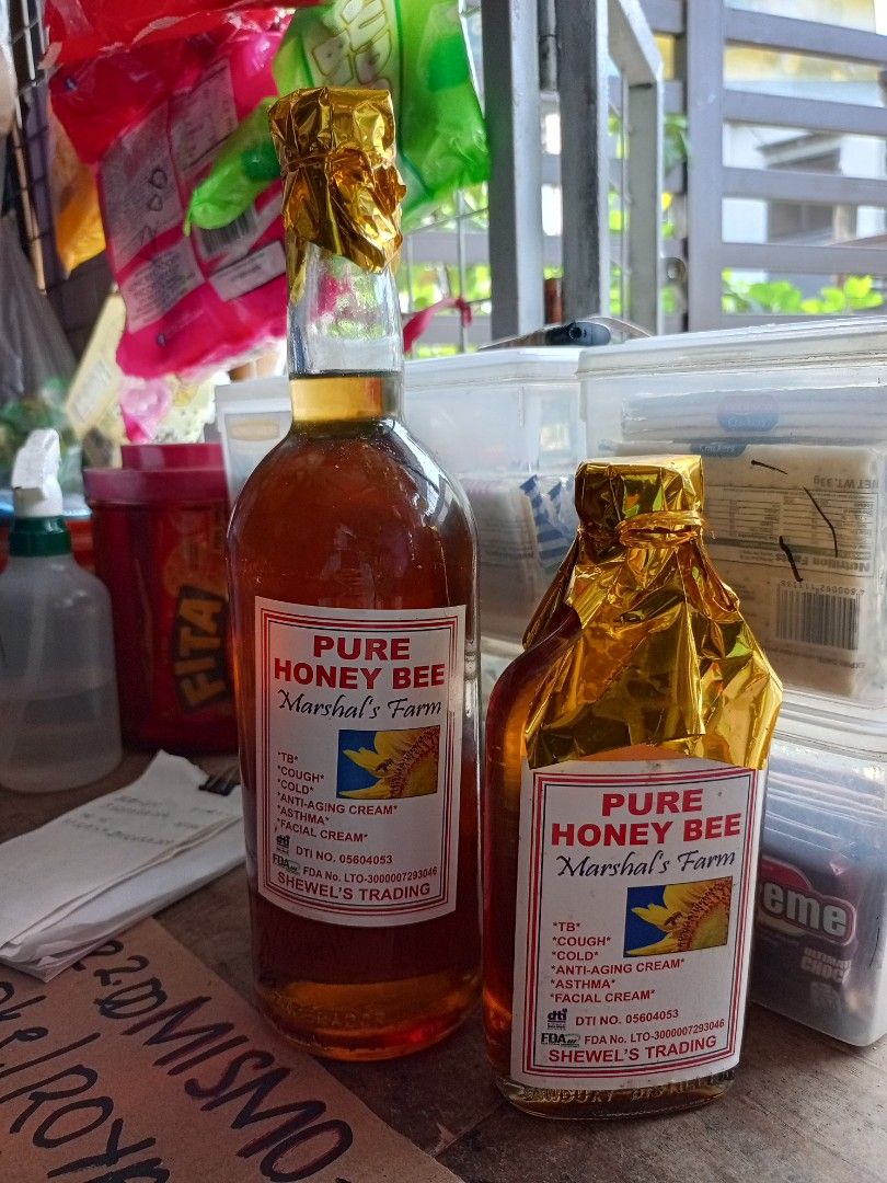 Pure Honey Bee Marshal's Farm (Category: Health Food, Drinks & Tonics) located in Manila. Submitted by rihashai (Listing ID 1462753524, Image 1). Description: - Pure Honey Bee from Marshal's Farm (2 bottles) - Natural remedy for coughs and colds - Can be used as an anti-aging or facial cream - DTI and FDA Approved.