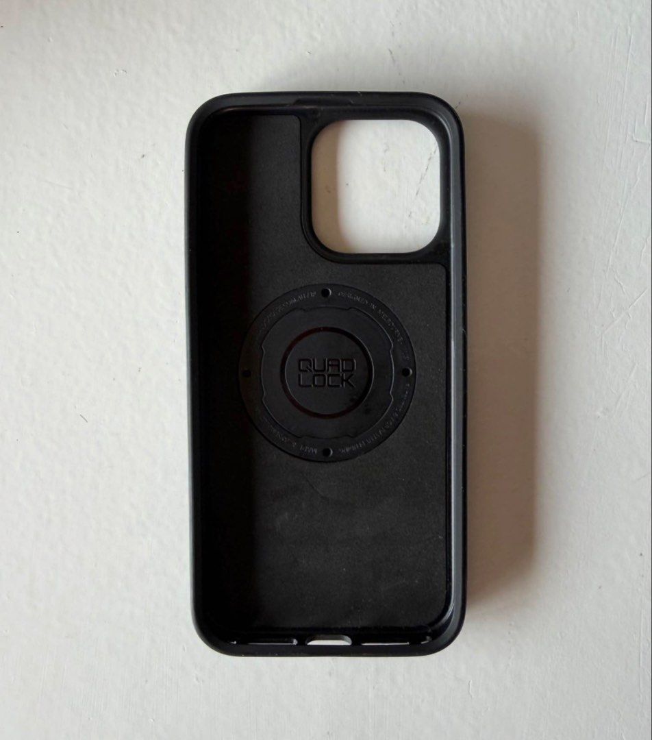 Quad lock case & mount (15 pro max) (Category: Cases & Sleeves) located in Muntinlupa City. Submitted by nmphk (Listing ID 1462793983, Image 2). Description: .