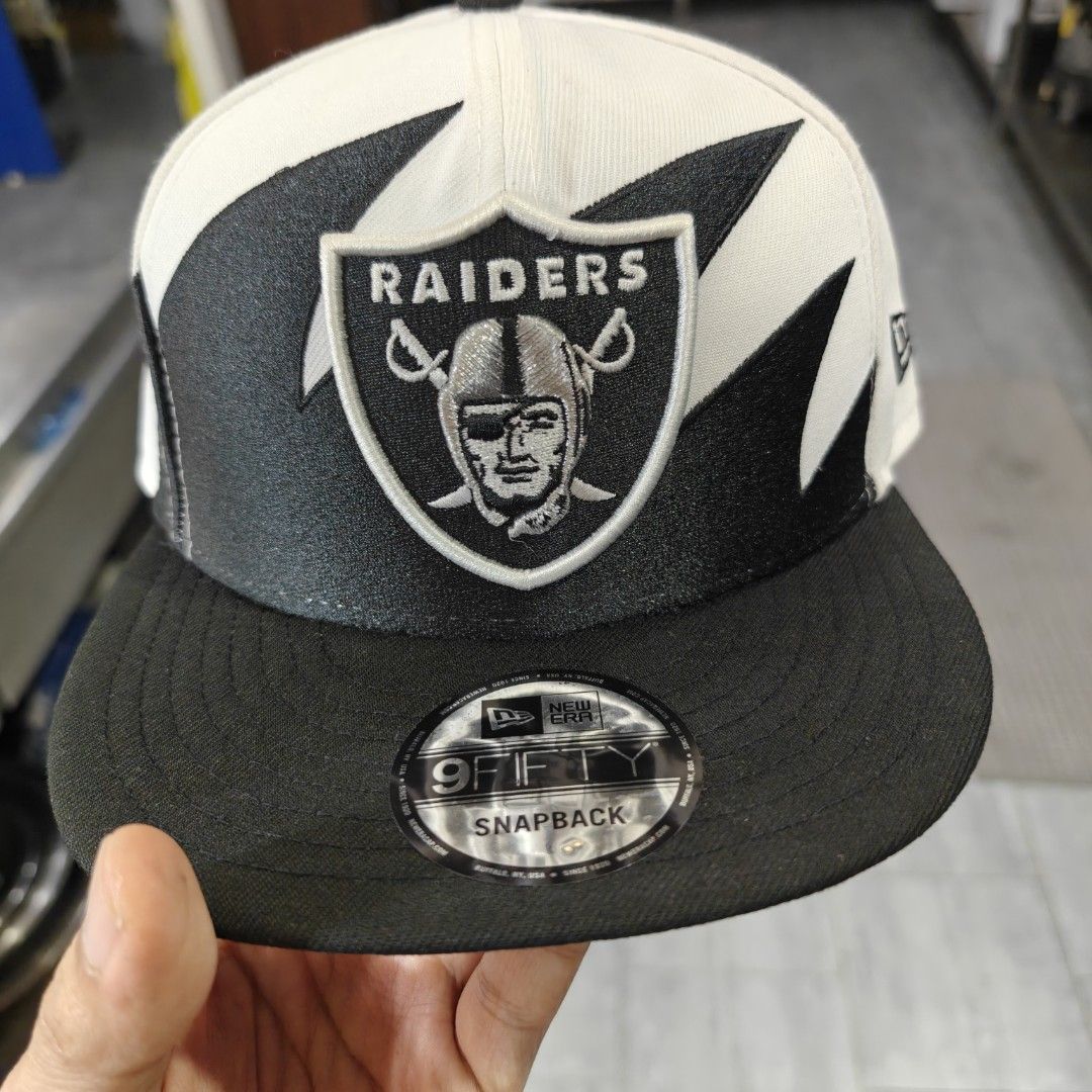 raiders stooth new era (Category: Activewear) located in Imus. Submitted by happyforest.shark (Listing ID 1462850220, Image 1). Description: new era raiders stooth bnds declared ko na lng euc.