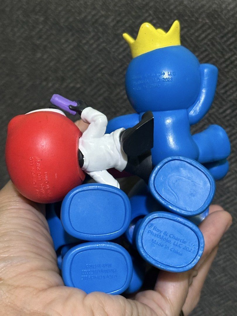 Rainbow Friends Blue Action Figures Set (Category: Figurines & Statues) located in Manila. Submitted by eiya.love (Listing ID 1462722893, Image 2). Description: Set of Rainbow Friends action figures .
