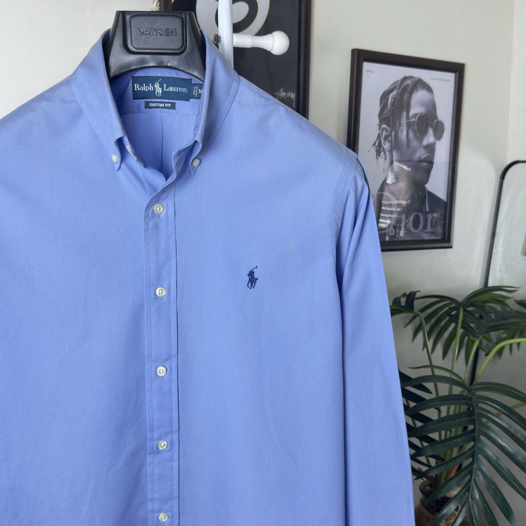 Ralph Lauren Buttondown Long Sleeve (Medium) (Category: Formal Shirts) located in Caloocan City. Submitted by polothreadsco (Listing ID 1462873514, Image 1). Description: RALPH LAUREN BUTTON DOWN LONG SLEEVE Size: Medium Width: 21" Length: 31" Condition: 9/10 Color rate: 9/10 Excellent Condition 100% Authentic / Original 2nd Hand Issue: see last pic (Need wash) Mine: 2300 NOTE: •Color may vary due to lighting •All items are second hand unless sta