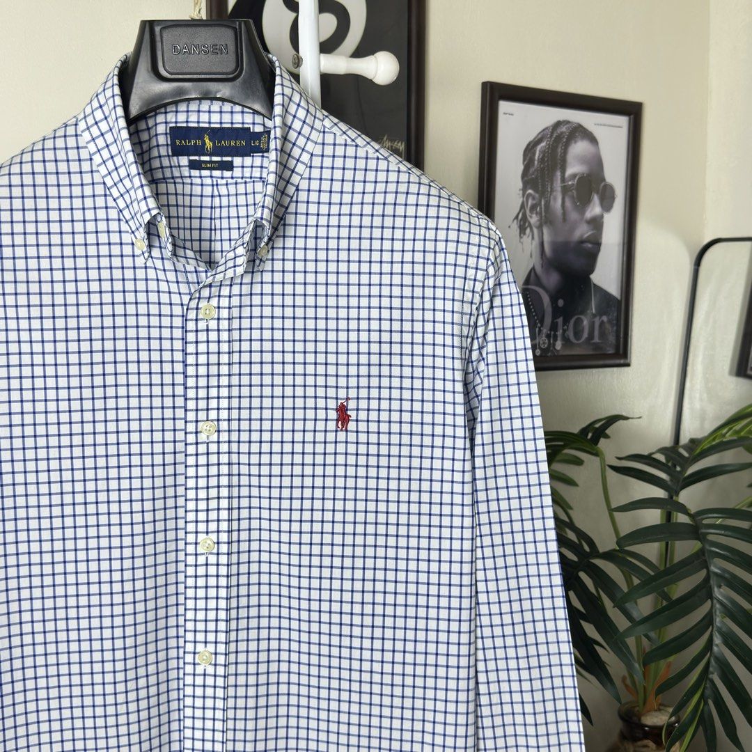 Ralph Lauren Buttondown Long Sleeve (Medium) (Category: Formal Shirts) located in Caloocan City. Submitted by polothreadsco (Listing ID 1462874916, Image 1). Description: RALPH LAUREN BUTTON DOWN LONG SLEEVE Size: Medium Width: 22" Length: 31" Condition: 10/10 Color rate: 10/10 Excellent Condition 100% Authentic / Original 2nd Hand No Issues Mine: 2700 NOTE: •Color may vary due to lighting •All items are second hand unless stated brandnew •Manage