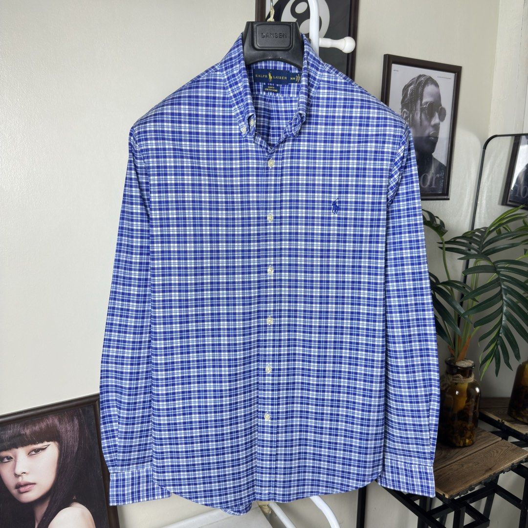 Ralph Lauren Buttondown Long Sleeve (Medium) (Category: Formal Shirts) located in Caloocan City. Submitted by polothreadsco (Listing ID 1462875465, Image 2). Description: RALPH LAUREN BUTTON DOWN LONG SLEEVE Size: Medium Width: 21" Length: 31" Condition: 10/10 Color rate: 10/10 Excellent Condition 100% Authentic / Original 2nd Hand No Issues Mine: 2700 NOTE: •Color may vary due to lighting •All items are second hand unless stated brandnew •Manage