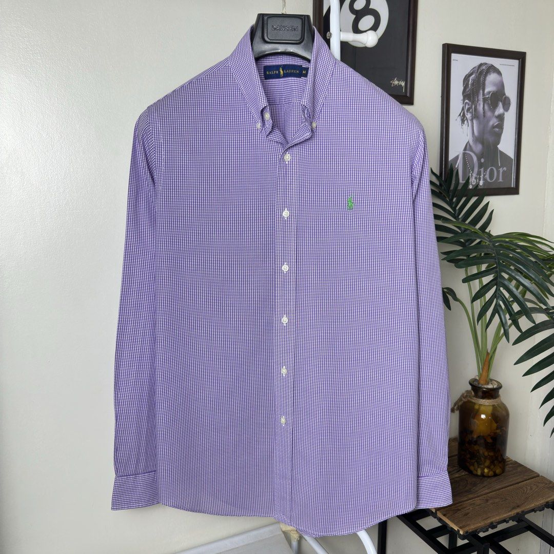 Ralph Lauren Buttondown Long Sleeves (Medium) (Category: Formal Shirts) located in Caloocan City. Submitted by polothreadsco (Listing ID 1462875589, Image 2). Description: RALPH LAUREN BUTTON DOWN LONG SLEEVE Size: Medium Width: 22" Length: 31.5 Condition: 10/10 Color rate: 10/10 Excellent Condition 100% Authentic / Original 2nd Hand No Issues Mine: 2700 NOTE: •Color may vary due to lighting •All items are second hand unless stated brandnew •Mana