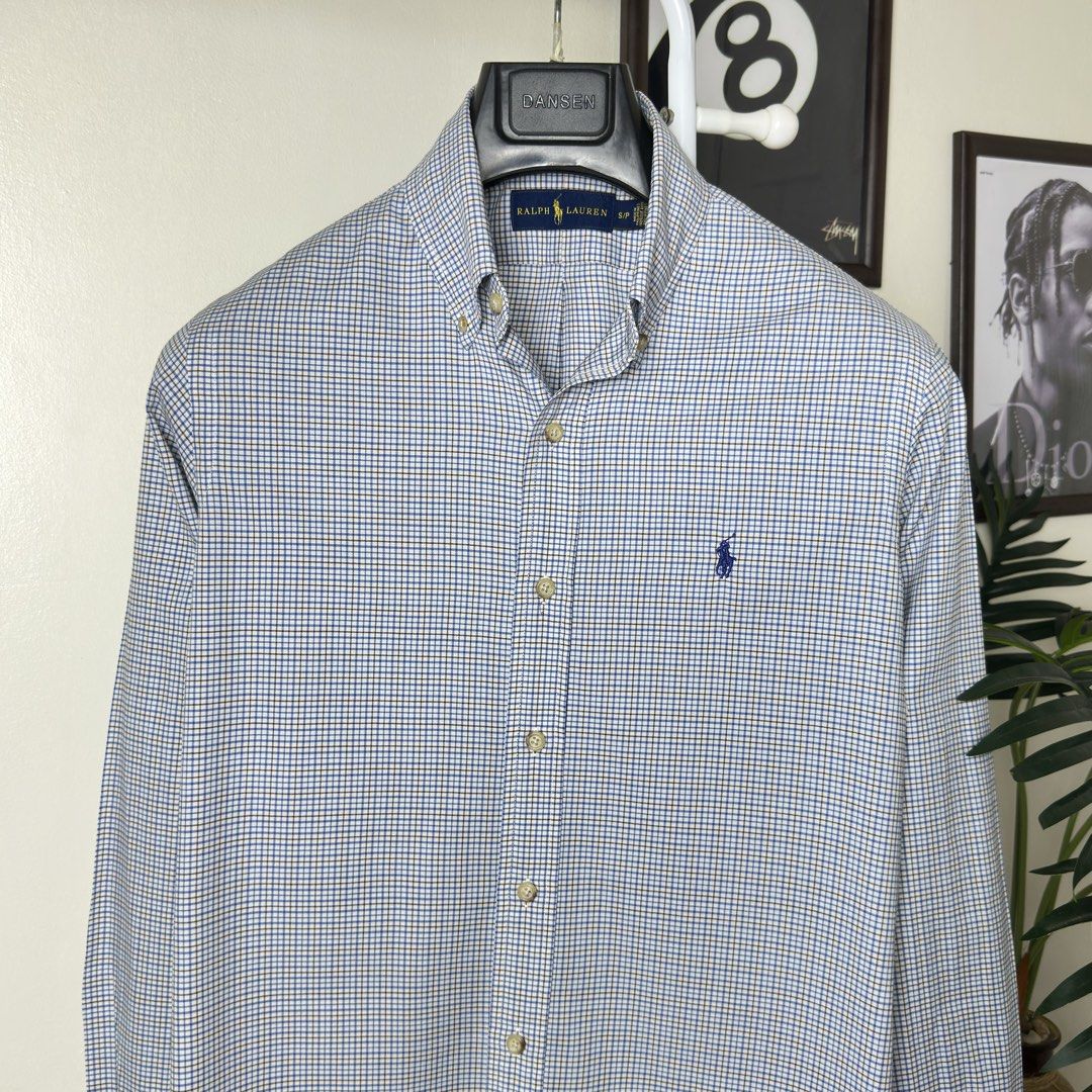 Ralph Lauren Buttondown Long Sleeve (Medium) (Category: Formal Shirts) located in Caloocan City. Submitted by polothreadsco (Listing ID 1462876311, Image 3). Description: RALPH LAUREN BUTTON DOWN LONG SLEEVE Size: Medium Width: 22" Length: 30" Condition: 10/10 Color rate: 10/10 Excellent Condition 100% Authentic / Original 2nd Hand No Issues Mine: 2700 NOTE: •Color may vary due to lighting •All items are second hand unless stated brandnew •Manage