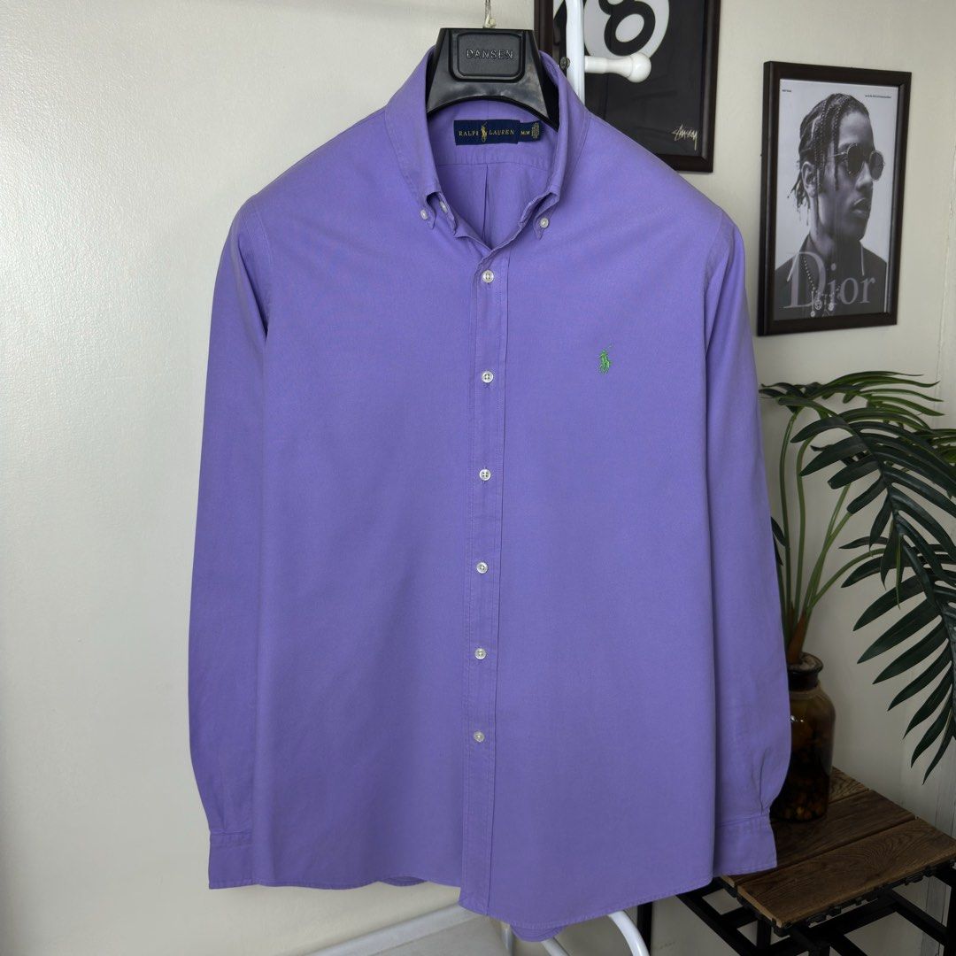 Ralph Lauren Buttondown Long Sleeve (Medium) (Category: Formal Shirts) located in Caloocan City. Submitted by polothreadsco (Listing ID 1462876649, Image 2). Description: RALPH LAUREN BUTTON DOWN LONG SLEEVE Size: Medium Width: 22.5" Length: 31.5" Condition: 9.5/10 Color rate: 9.5/10 Excellent Condition 100% Authentic / Original 2nd Hand No Issues Mine: 2700 NOTE: •Color may vary due to lighting •All items are second hand unless stated brandnew •