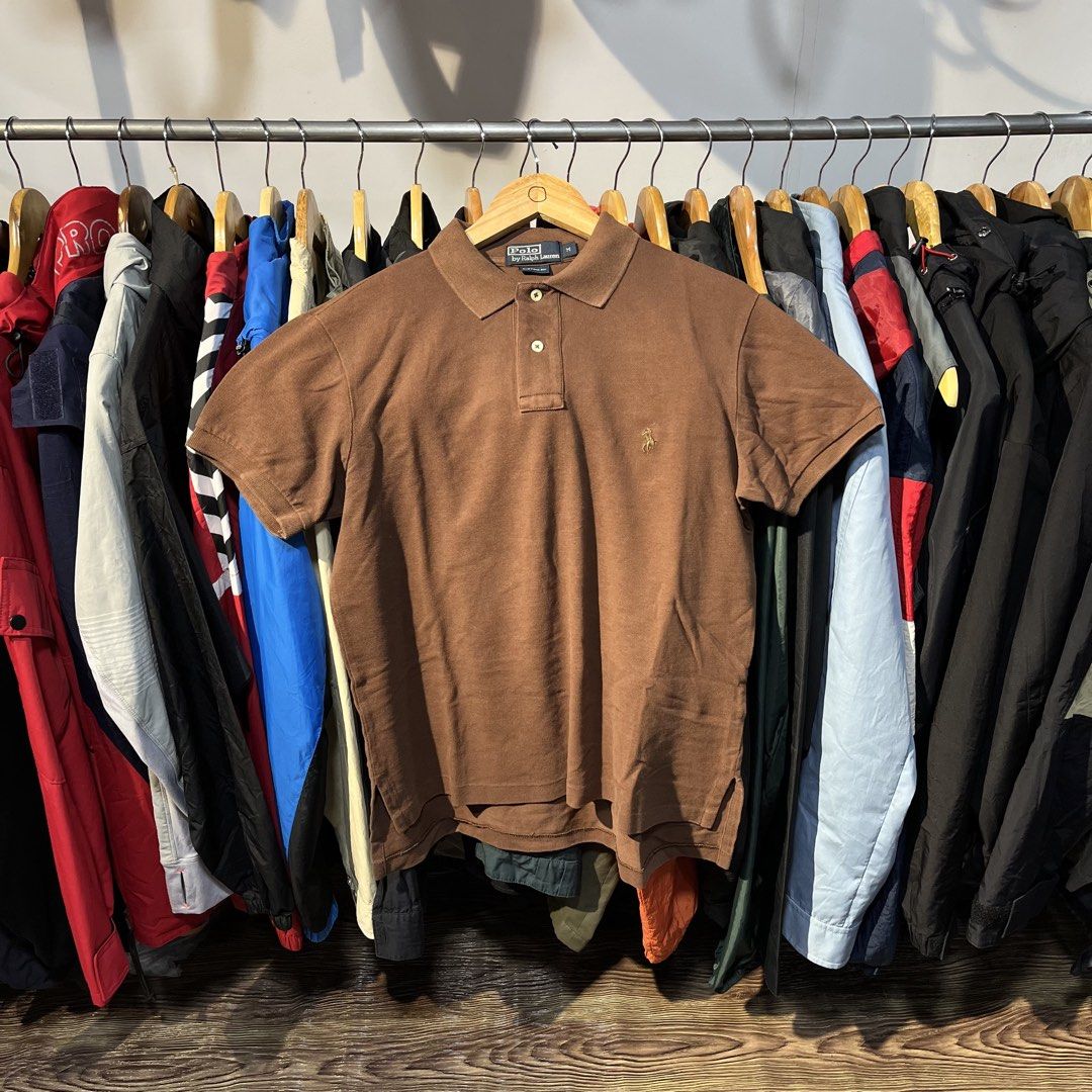 Ralph Lauren Choco Brown Polo (Category: Tshirts & Polo Shirts ) located in Kabasalan. Submitted by yourgamiii (Listing ID 1462861357, Image 1). Description: Ralph Lauren Choco Brown Polo Medium (20Wx24.5L) Back (26.5L).