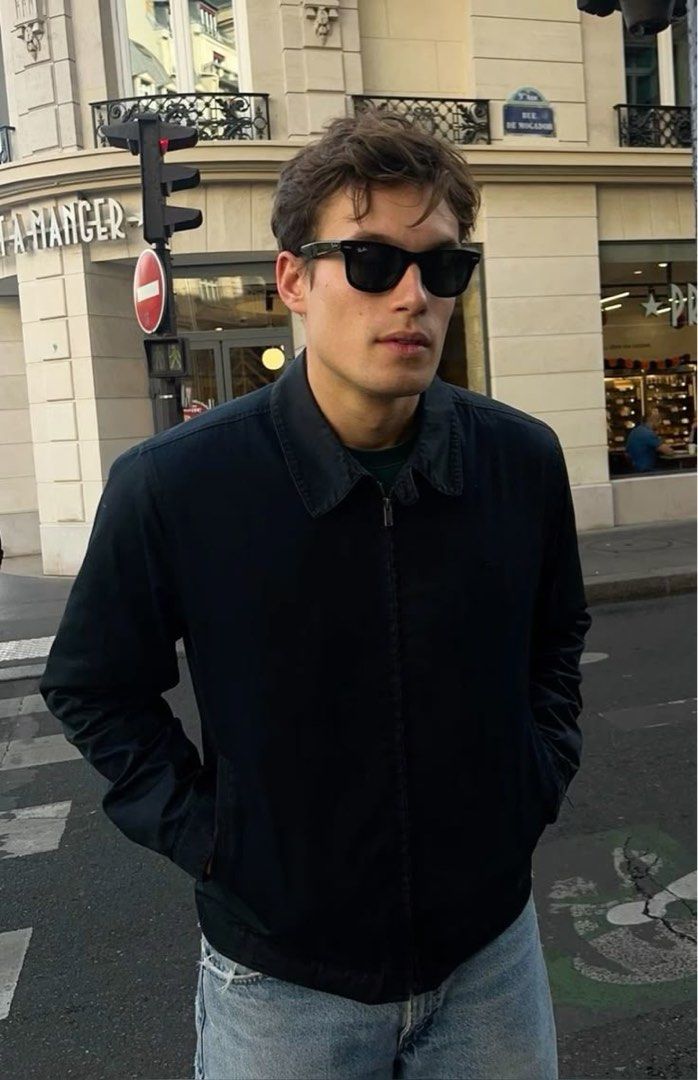 Rayban Wayfarer RB 2140 (Category: Sunglasses & Eyewear) located in Baguio. Submitted by archival.store (Listing ID 1462706581, Image 1). Description: No case just the pair as is but can provide replacement case Bought in a local boutique in japan.