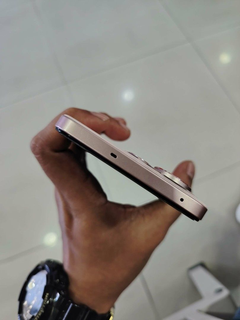 Realme 15 5g pink (Category: Realme) located in Muntinlupa City. Submitted by boodee12 (Listing ID 1462752471, Image 3). Description: Realme 15 5g 256gb Rom 12gb + 14gb Ram 50mp front cam 50mp + 8mp rear cam 7000mah Inclusion Unit, Case, Charger, Og Box Meet ups Robinsons Galleria South - San pedro SM Center - Tunasan Muntinlupa Festival Mall - Alabang Muntinlupa Ayala Malls South Park - Alabang Muntinlupa ATC - Alabang Muntinlupa SM Southmall - 
