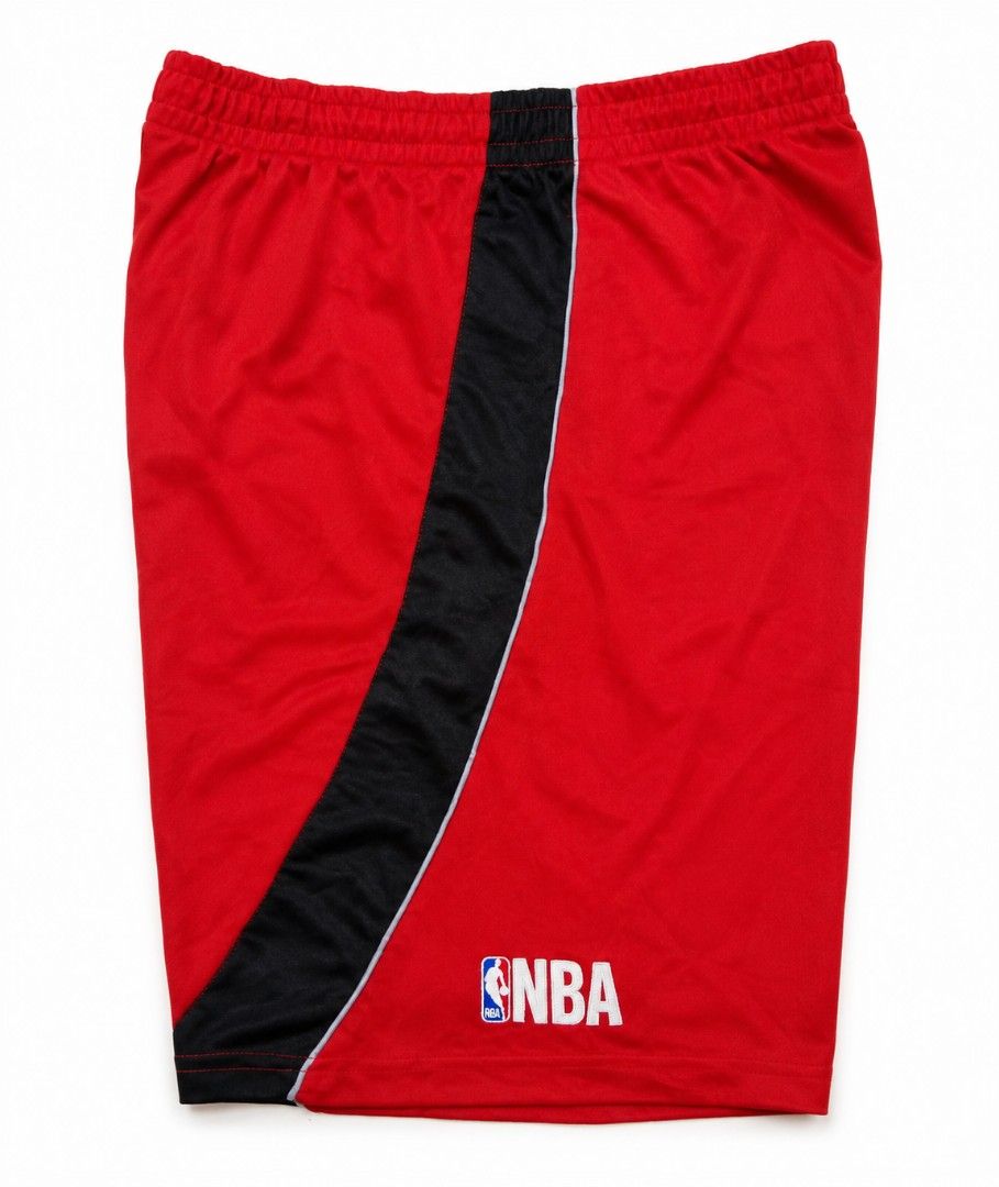 Red NBA Basketball Shorts Size M (Category: Shorts) located in Quezon City. Submitted by aljonbermu25659 (Listing ID 1462743192, Image 1). Description: - Red NBA basketball shorts - Black and white stripe detail on sides - Elastic waistband for comfort - Made of 100% polyester - Size M - Made in Egypt.
