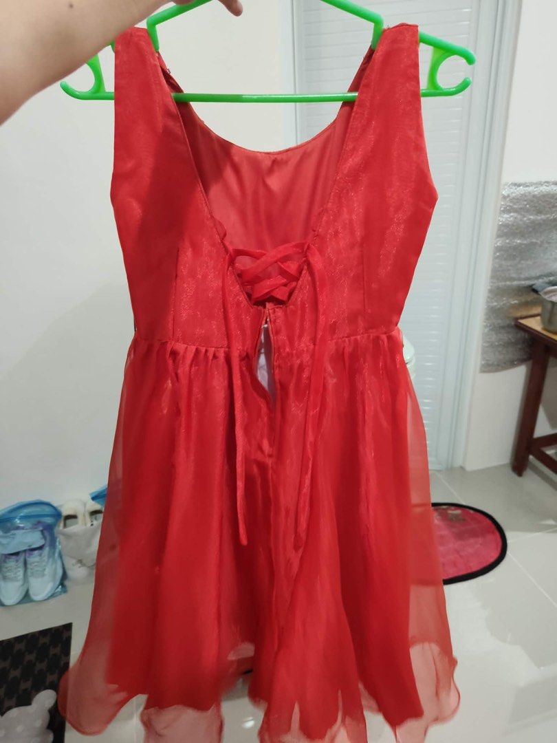 Red Party Dress with Sequins and Bow (Category: Babies & Kids Fashion) located in Santa Cruz. Submitted by zellethrifts (Listing ID 1462832689, Image 2). Description: • Used once pang abay • Size 10 • Fits 8-10 years old • In excellent condition 🚚 Shipping via J&T only 📦 Shipping fee to be shouldered by buyer 💳 Mode of payment: GCash 📍 Santa Rosa, Laguna.