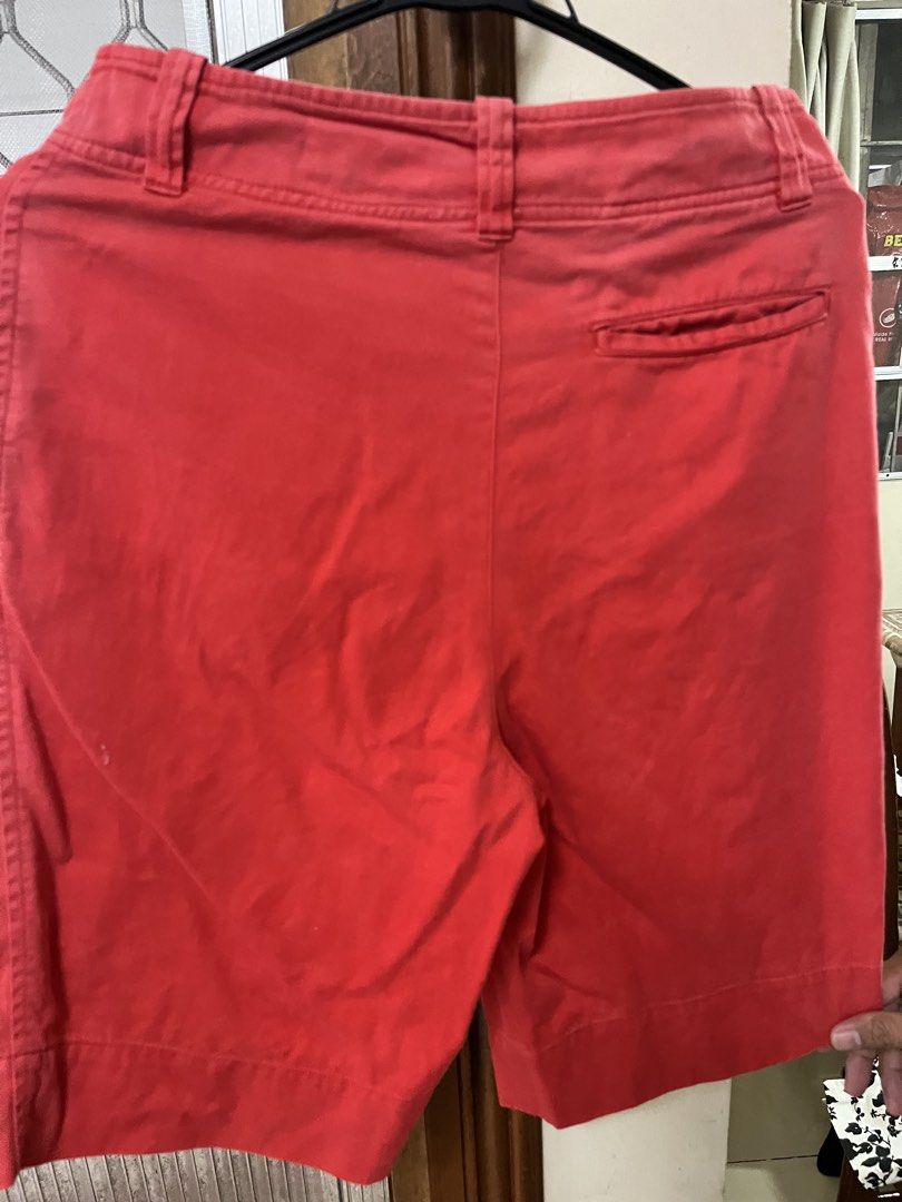 Red shorts (Category: Shorts) located in Bacoor. Submitted by ayit. (Listing ID 1462783452, Image 2). Description: - Vibrant red shorts - Size: Medium (US 26/UK 10/EU 38) - Versatile for casual wear.