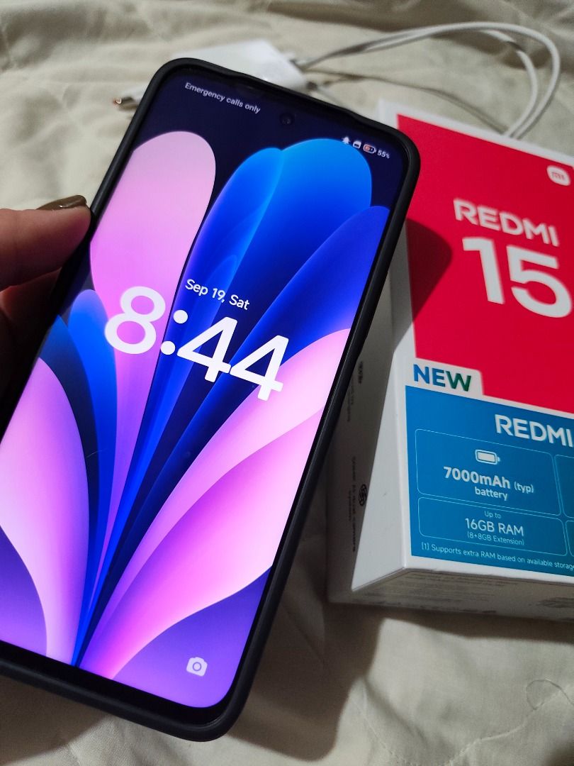 Redmi 15 (Category: Xiaomi) located in Caloocan City. Submitted by cjvaldez029 (Listing ID 1462852813, Image 2). Description: 👉 8GB + 256GB ✨ Condition: Very good / like new 📅 Delivered: July 21, 2026 (less than 2mths ago) 🛒 Ordered from Xiaomi Flagship Store 💰 Original purchase price: ₱9,999 📦 Complete with original box 🔌 Original charger included 📱 Phone case included 🧾 Original receipt/order details available ✅ No issues ✅ No history o