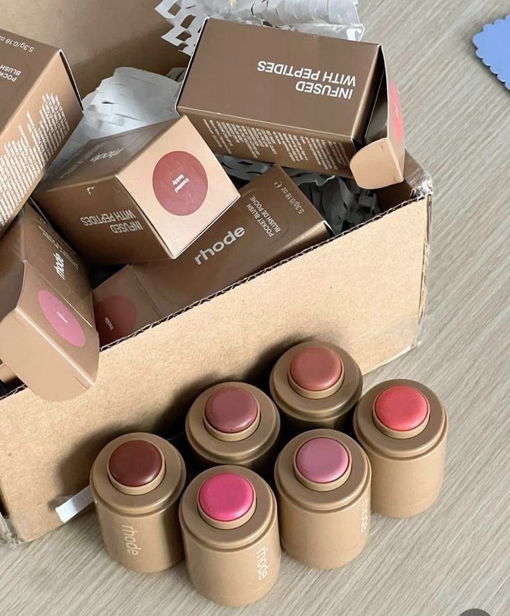 Rhode Pocket Blush Natural Flush (Category: Makeup) located in Mandaluyong City. Submitted by chocoxlbluvr (Listing ID 1462715616, Image 1). Description: collecting orders! ♡ ETA: September 30 AUTHENTIC RHODE — sourced from US 🇺🇸 available shades: 🩷 Piggy 🩷 Juice Box 🤎 Freckle 🌸 Sleepy Girl 🍇 Plum 🍓 Date Cake 🎀 Sprinkle 🤎 Tan Line 🍊 Sun Soak 🍎 Candy Apple ❌ SOLD OUT: Spicy Marg Toasted Teddy Teacup 📬 ORDER & PAYMENT: • 30% DP require