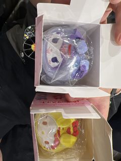 （分類：）位於 。 由 sabrinaluk102 提交（商品編號 1462754883，圖片 1）。簡介： 。