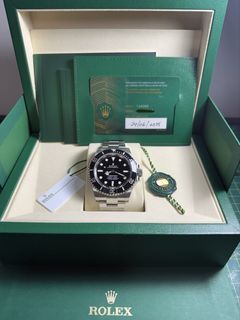 (Category: ) located in . Submitted by hodinkee_293 (Listing ID 1462811675, Image 1). Description: .