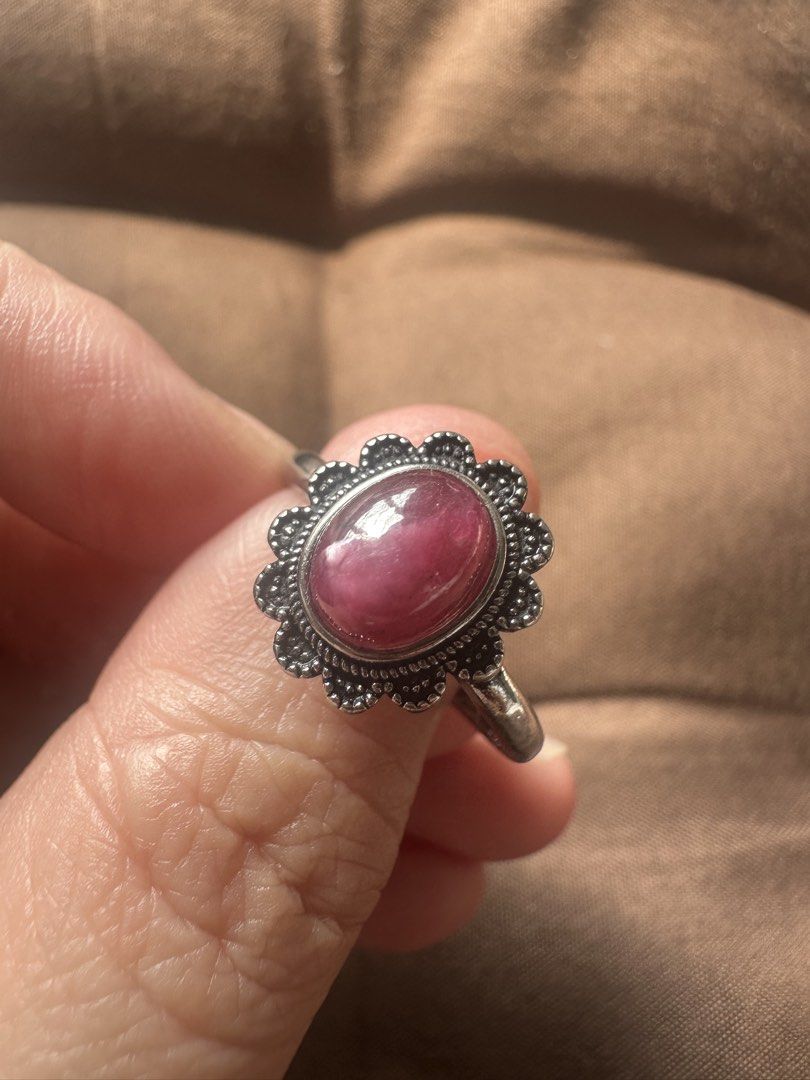 Ruby Bangle with matchy ruby ring (Category: Bracelets) located in Kuala Lumpur. Submitted by daiyanlili (Listing ID 1460196347, Image 2). Description: .