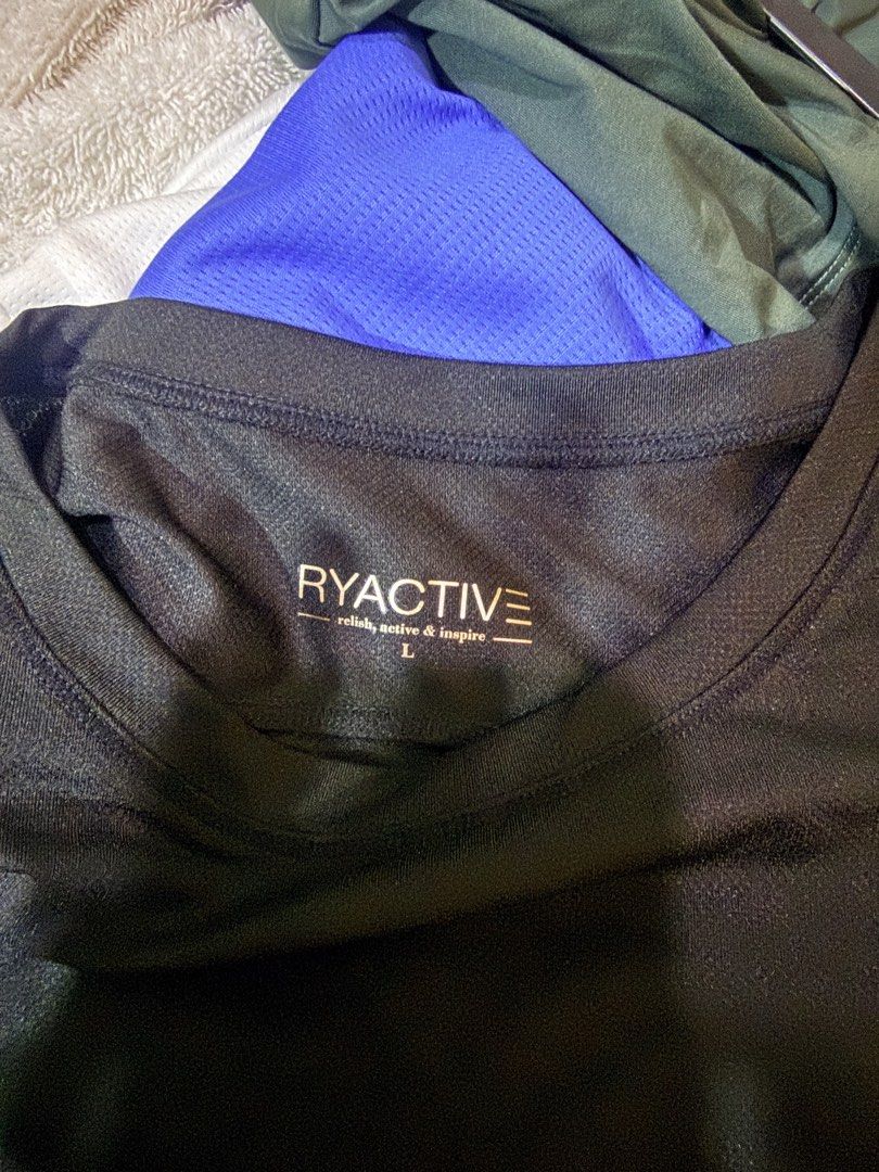 Ryactive Vietnam workout Top (Category: Activewear) located in Taguig. Submitted by denpaz (Listing ID 1462705411, Image 3). Description: Ryactive (vietnam brand) workout top.