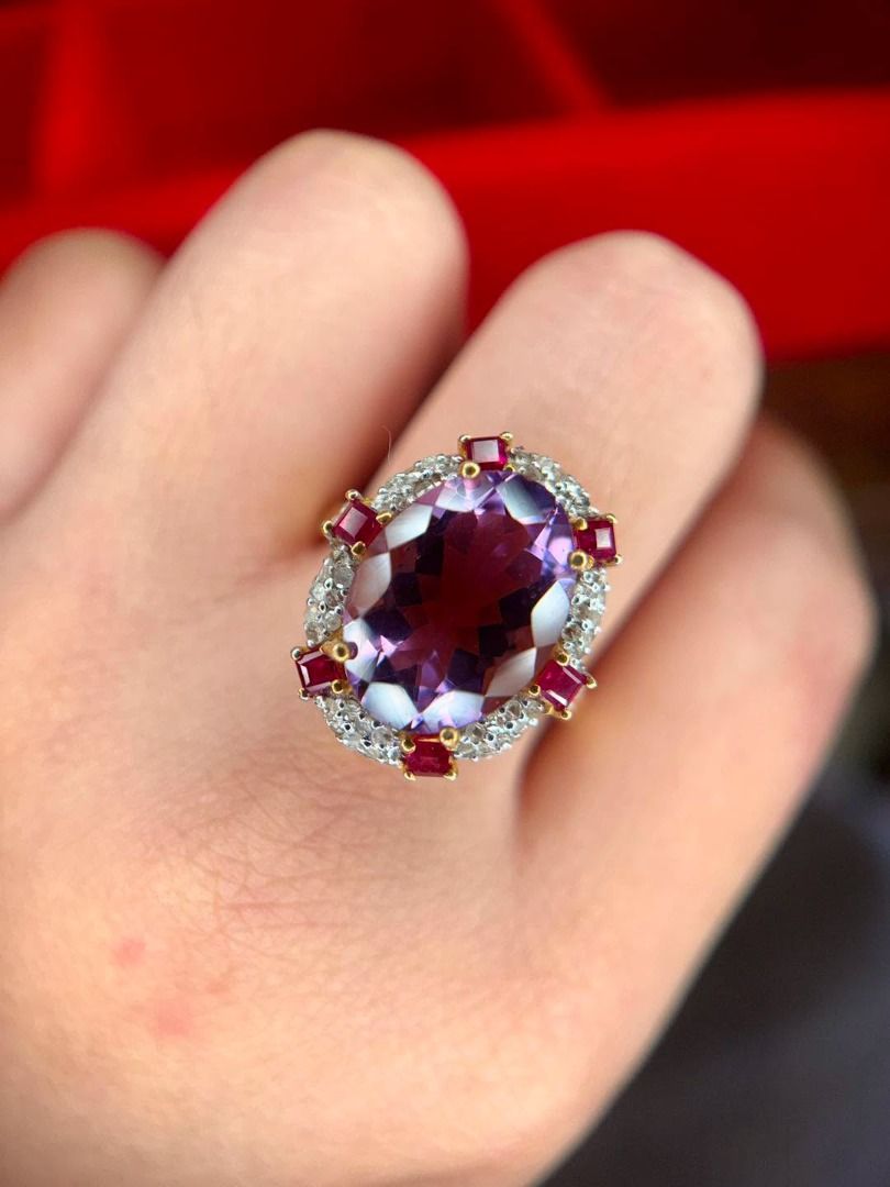 S8 NATURAL AMETHYST QUARTZ RING WITH RUBY & DIAMONDS (Category: Rings) located in Baguio. Submitted by asna_taku (Listing ID 1462774004, Image 2). Description: 💜 NATURAL AMETHYST QUARTZ RING WITH RUBY & DIAMONDS 💎 A statement ring made for those who love bold color, sparkle, and natural gemstones! ✨ 💜 Natural Amethyst Quartz — beautiful transparent purple center stone ❤️ Accented with Natural Ruby for a gorgeous contrast 💎 Surrounding Natural