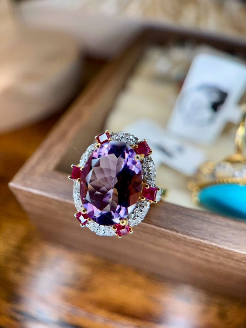 S8 NATURAL AMETHYST QUARTZ RING WITH RUBY & DIAMONDS (Category: Rings) located in Baguio. Submitted by asna_taku (Listing ID 1462774004, Image 1). Description: 💜 NATURAL AMETHYST QUARTZ RING WITH RUBY & DIAMONDS 💎 A statement ring made for those who love bold color, sparkle, and natural gemstones! ✨ 💜 Natural Amethyst Quartz — beautiful transparent purple center stone ❤️ Accented with Natural Ruby for a gorgeous contrast 💎 Surrounding Natural