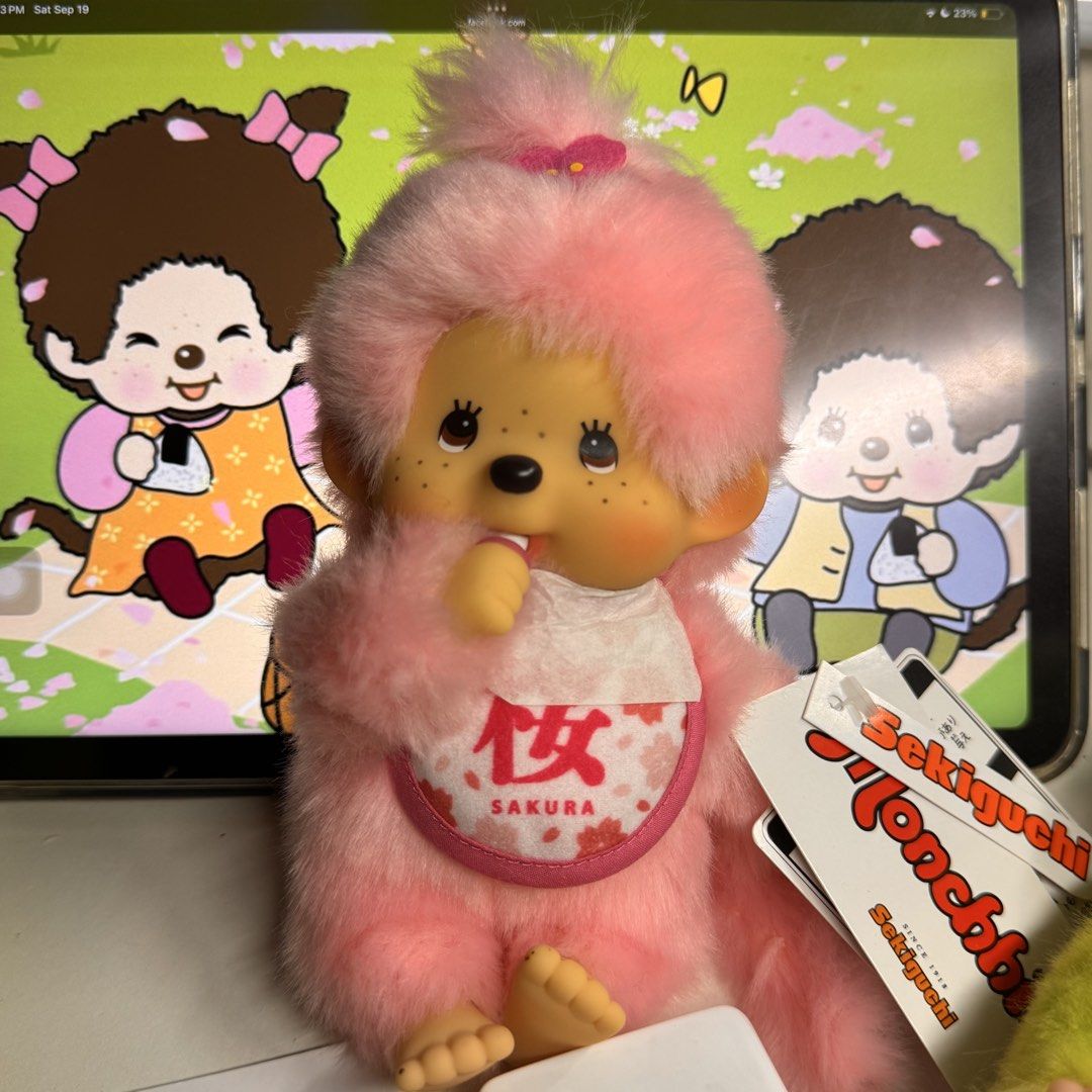 Sakura Monchhichi S Size (Category: Designer & Blind Box Toys) located in Manila. Submitted by gabclutter (Listing ID 1462831666, Image 1). Description: Bought from Japan pasabuy this 2026 Brand new with original tags Stored in plastic 📍Manila .