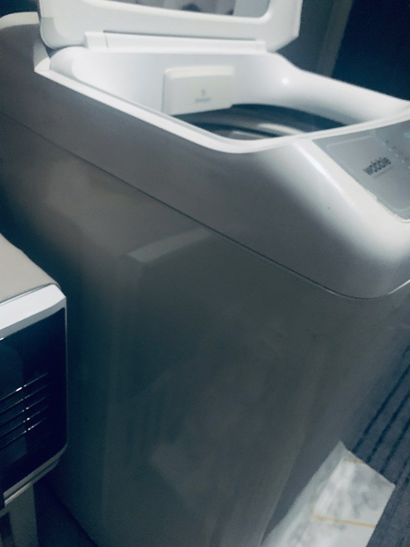 Samsung 7.5 Wobble Technology Top Load Washing Machine (Category: Washing Machines and Dryers) located in Cainta. Submitted by hemmehemme (Listing ID 1462796020, Image 3). Description: - Samsung Top Load Washing Machine - Features Wobble Technology for gentler fabric care - Multiple Wash Cycles: Quick, Fuzzy, Jeans, Eco Tub Clean - User-friendly control panel with digital display - Ideal for all your laundry needs No issue Rfs For Emergecy funds 