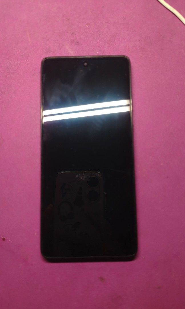 SAMSUNG GALAXY A71 4G (Category: Samsung) located in Manila. Submitted by janiii_batallerr (Listing ID 1462763637, Image 1). Description: ‼️RUSH RUSH‼️ SAMSUNG GALAXY A71 4G ✅ 8GB RAM 128GB ROM ✅ 2020 model ✅ Well used ✅ May history ng repairs (lagi napapalitan ng LCD, battery, etc.) ✅ Back and front camera working ✅ Dual SIM and SD card slot working ✅ No box and charger ISSUES: ✖️ Fingerprint/face recognition not working ✖️ After 1 day drain ang