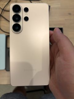 （分類：）位於 。 由 hkg911026 提交（商品編號 1462797980，圖片 1）。簡介： 。