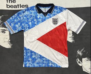 (Category: ) located in . Submitted by loopedwear_co. (Listing ID 1462866793, Image 1). Description: .