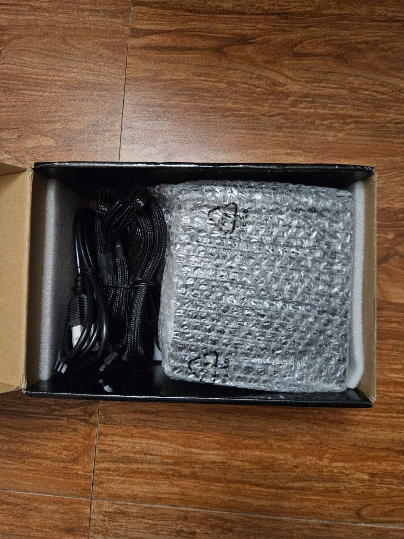 Seasonic S12III 650W (Category: Computer Parts) located in Bulacan. Submitted by gerowdesu (Listing ID 1462724456, Image 3). Description: For sale only - P3,000 Newly RMA Seasonic S12III 650 PSU Brand new replacement from JTPhotoworld Never been used RFS: Already upgraded PM for inquiries.