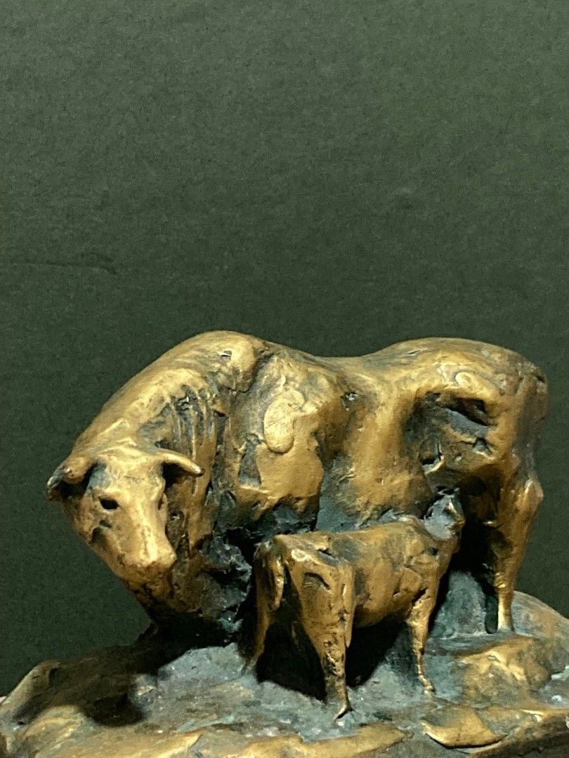 Seibo Kitamura's bronze zodiac sculptures (Category: Figurines & Statues) located in Quezon City. Submitted by anacletojr (Listing ID 1462819191, Image 1). Description: Seibo Kitamura's bronze zodiac sculptures.