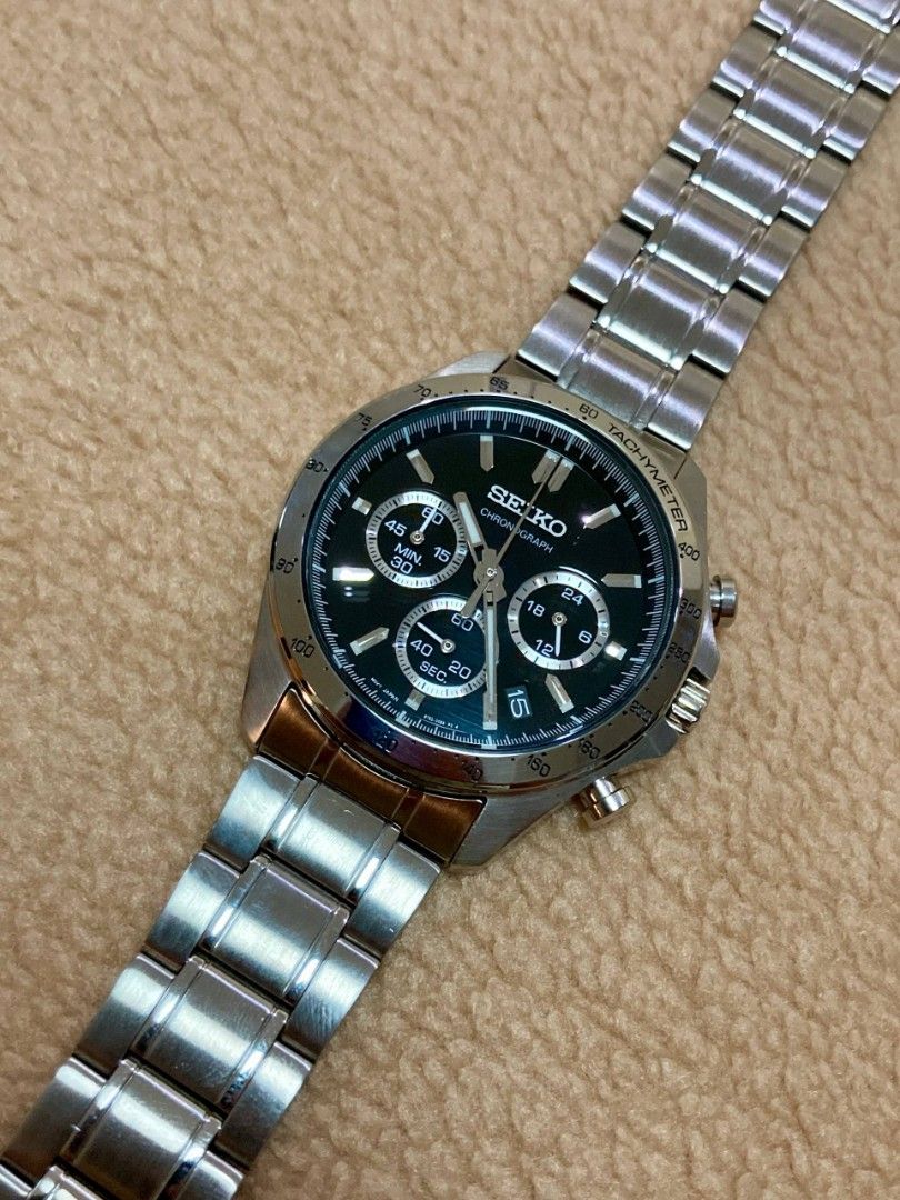 SEIKO “SBTR013” (Category: Luxury Watches) located in Manila. Submitted by shaira_bash (Listing ID 1462737632, Image 3). Description: SEIKO “SBTR013” All Original Black Dial Stainless steel Quartz Movement Hardlex Crystal 40mm Case Diameter Inclusion: AM Seiko Box ₱5,500🏷️ Pm for more details:.