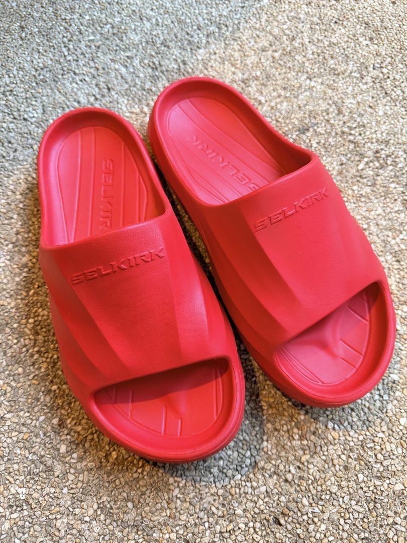 Selkirk Slides - Red (Category: Slippers & Slides) located in Davao. Submitted by hi_everythingmustgo (Listing ID 1462878166, Image 1). Description: .
