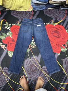 (Category: ) located in . Submitted by BAZAROUTLETSTORE (Listing ID 1462682890, Image 1). Description: .