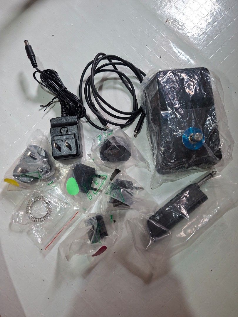 Sennheiser XSW-D Pedalboard (Category: Other Audio Equipment) located in Malabon City. Submitted by epichorse.16918d (Listing ID 1462723168, Image 1). Description: Condition:9/10 RFS: Isang beses Lang nagamit , Need Ng money . Pwede pa tawaran SA sure Buyer.