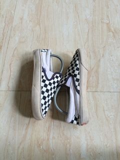 (Kategori: ) berada di . Dikirim oleh gafi2_store (ID iklan 1462861278, Gambar 1). Deskripsi: .
